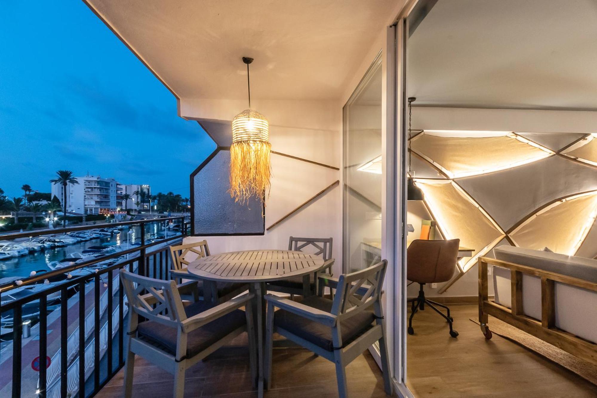 K-Navy Apartment By Nuka Homes Γιαβέα Εξωτερικό φωτογραφία